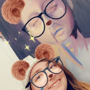 Meet your Posher, Taylor